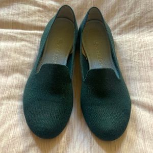 Rothy’s Merino Loafer in Ivy - size 9.5